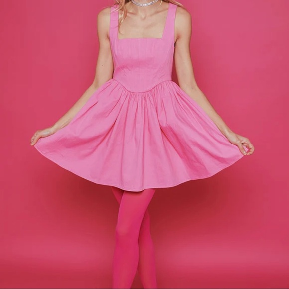 Kourt Lele Dress - Picture 15 of 15